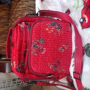Lug Ranger crossbody in Bouquet Red